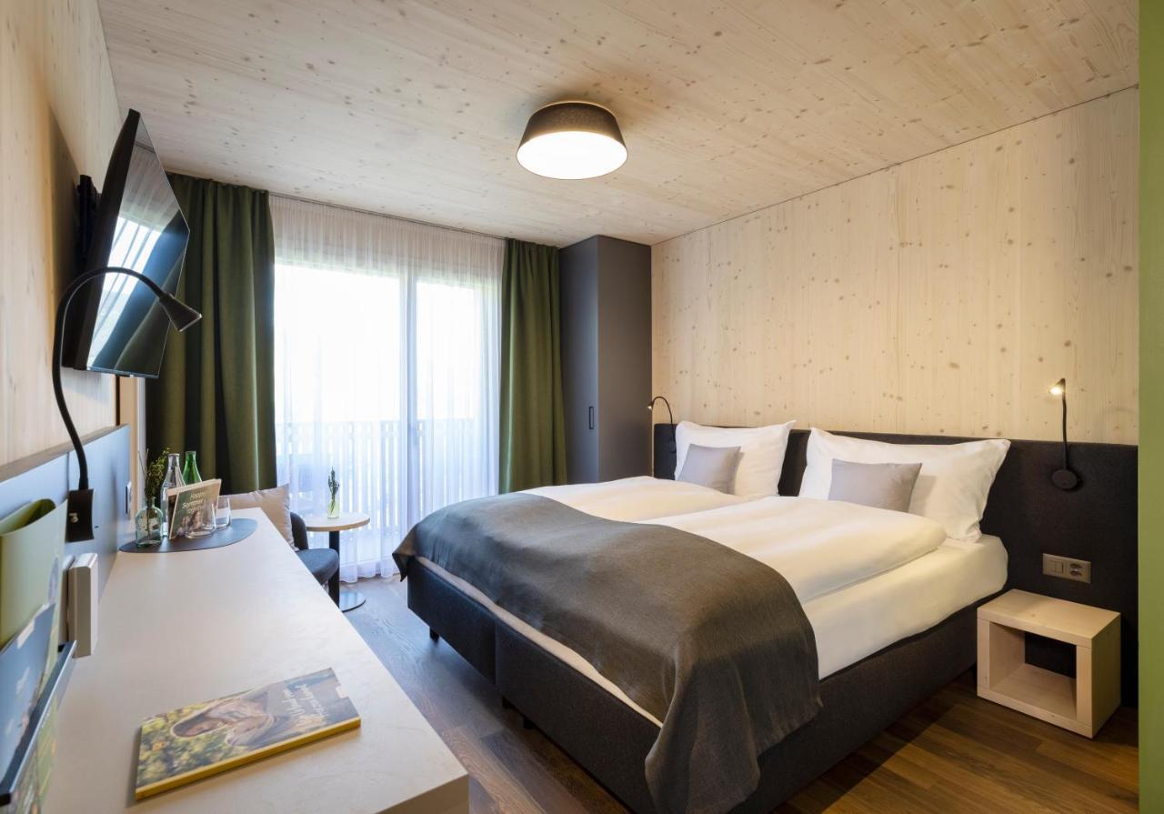 JUFA Hotel Savognin Eksteriør billede