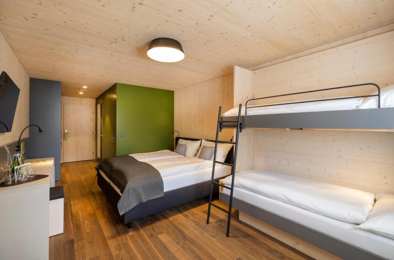 JUFA Hotel Savognin Eksteriør billede