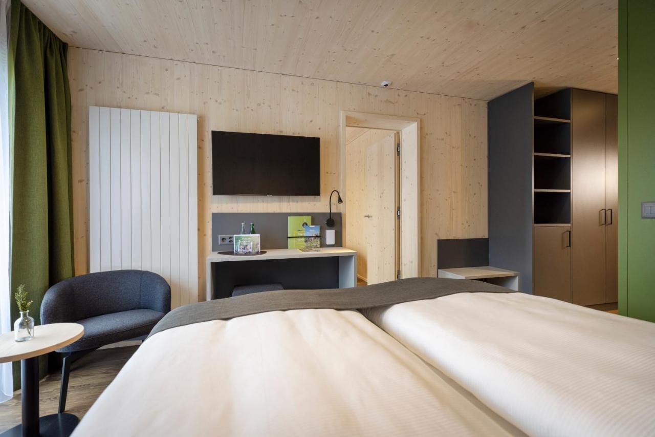 JUFA Hotel Savognin Eksteriør billede